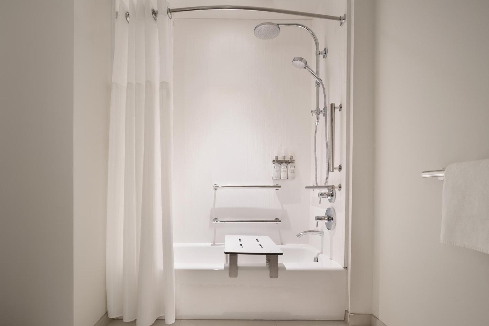 Even Hotel Bozeman Yellowstone Intl Arpt By Ihg Belgrade Esterno foto